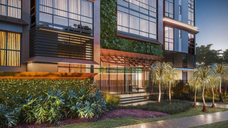 Apartamento com 4 Quartos à Venda, 273 m² em Cabral - Curitiba