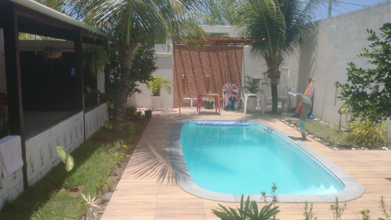 Imagem Casa com 2 Quartos à Venda, 350 m² em Arembepe - Camaçari Imagem Casa com 2 Quartos à Venda, 350 m² em Arembepe - Camaçari
