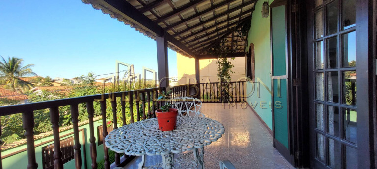 Imagem Casa com 5 Quartos à Venda, 300 m² em Centro - São Pedro Da Aldeia Imagem Casa com 5 Quartos à Venda, 300 m² em Centro - São Pedro Da Aldeia