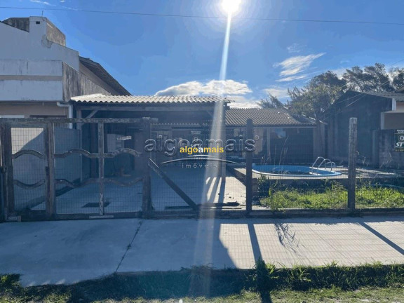 Imagem Casa com 3 Quartos à Venda, 97 m² em Centro - Xangri-lá Imagem Casa com 3 Quartos à Venda, 97 m² em Centro - Xangri-lá