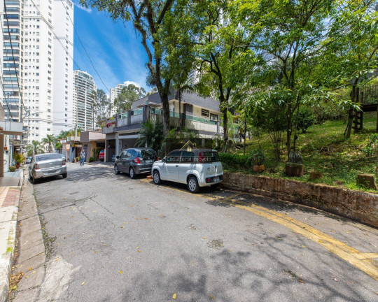 Imagem Sobrado com 2 Quartos à Venda, 160 m² em Campo Grande - São Paulo Imagem Sobrado com 2 Quartos à Venda, 160 m² em Campo Grande - São Paulo
