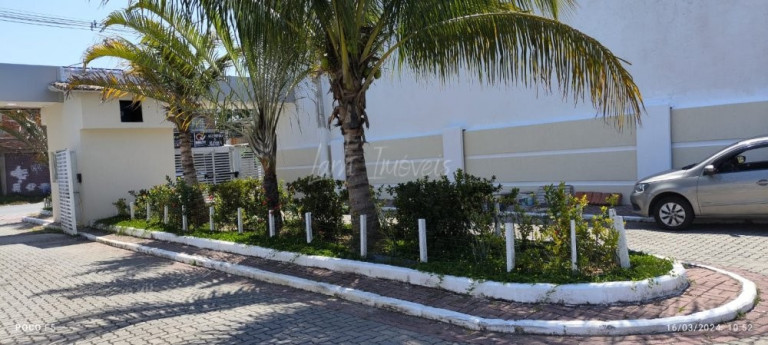 Imagem Casa com 3 Quartos à Venda, 300 m² em Santa Cruz - Rio De Janeiro