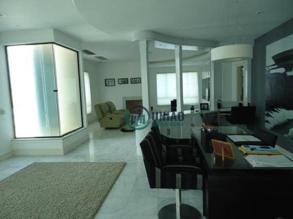 Imagem Casa com 4 Quartos à Venda, 2.200 m² em Camboinhas - Niterói
