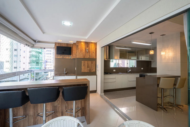 Imagem Apartamento com 4 Quartos à Venda, 195 m² em Meia Praia - Itapema Imagem Apartamento com 4 Quartos à Venda, 195 m² em Meia Praia - Itapema
