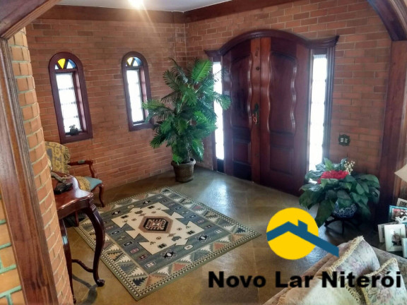 Imagem Casa com 5 Quartos à Venda, 350 m² em Camboinhas - Niterói