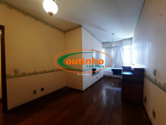 Imagem Apartamento com 4 Quartos à Venda, 147 m² em Tijuca - Rio De Janeiro Imagem Apartamento com 4 Quartos à Venda, 147 m² em Tijuca - Rio De Janeiro