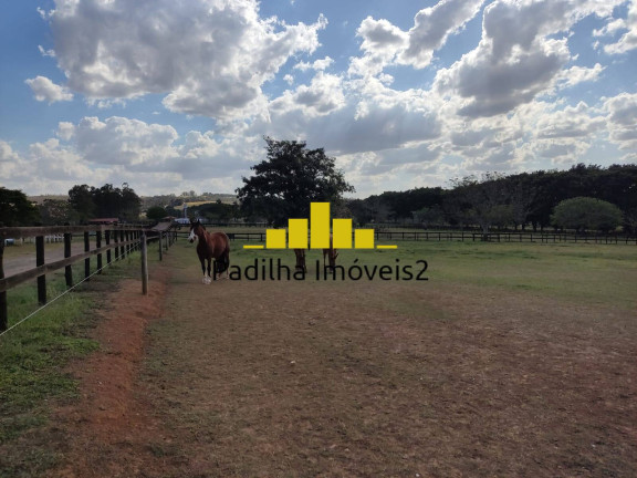 Imagem Fazenda à Venda, 87 m² em Itapetininga Imagem Fazenda à Venda, 87 m² em Itapetininga