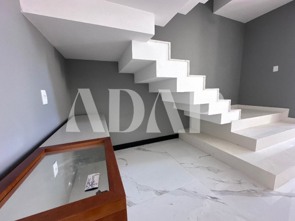 Imagem Casa com 4 Quartos à Venda, 450 m² em Recreio Dos Bandeirantes - Rio De Janeiro