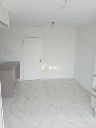 Imagem Studio com 1 Quarto para Alugar, 30 m² em Vila Ré - São Paulo