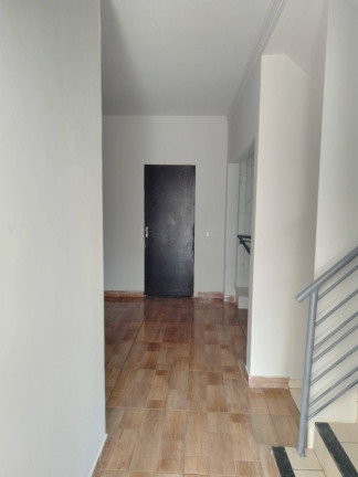 Imagem Sobrado com 3 Quartos para Alugar, em Jardim Vale Das Perobas Ii - Arapongas Imagem Sobrado com 3 Quartos para Alugar, em Jardim Vale Das Perobas Ii - Arapongas