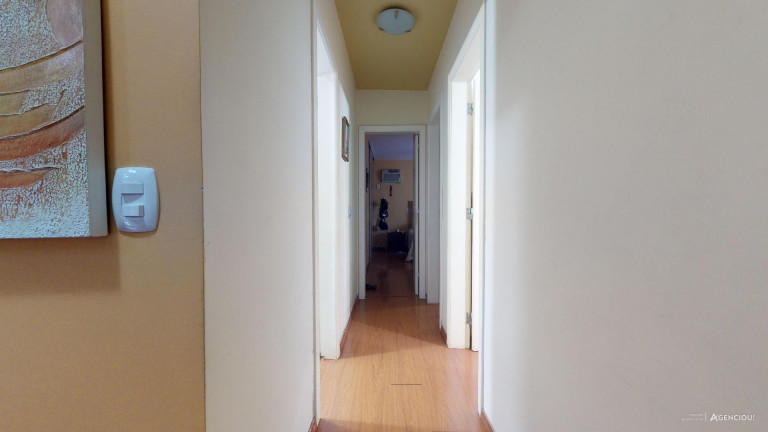 Imagem Sobrado com 3 Quartos à Venda, 221 m² em Tristeza - Porto Alegre Imagem Sobrado com 3 Quartos à Venda, 221 m² em Tristeza - Porto Alegre