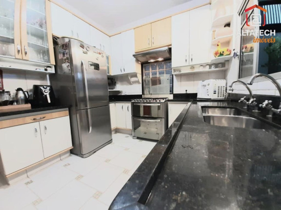 Imagem Casa com 3 Quartos à Venda, 210 m² em Jardim Centenário - Poços De Caldas Imagem Casa com 3 Quartos à Venda, 210 m² em Jardim Centenário - Poços De Caldas