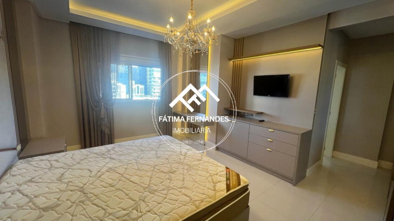 Imagem Apartamento com 4 Quartos à Venda, 268 m² em Meia Praia - Itapema Imagem Apartamento com 4 Quartos à Venda, 268 m² em Meia Praia - Itapema