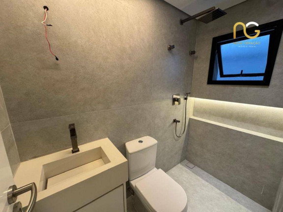 Imagem Casa com 3 Quartos à Venda, 425 m² em Canto Do Forte - Praia Grande Imagem Casa com 3 Quartos à Venda, 425 m² em Canto Do Forte - Praia Grande