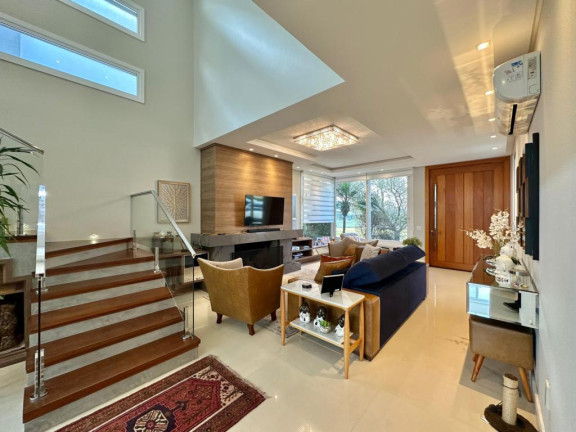 Imagem Casa com 5 Quartos à Venda, 312 m² em Novo Louro - Capao Da Canoa Imagem Casa com 5 Quartos à Venda, 312 m² em Novo Louro - Capao Da Canoa