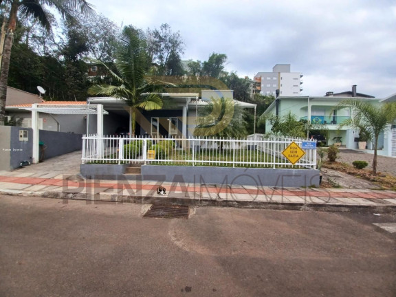 Imagem Casa com 2 Quartos à Venda, 511 m² em Centro - Concórdia Imagem Casa com 2 Quartos à Venda, 511 m² em Centro - Concórdia