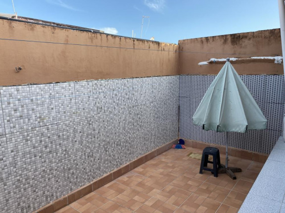 Imagem Imóvel com 3 Quartos à Venda, 63 m² em Lagoa Redonda - Fortaleza Imagem Imóvel com 3 Quartos à Venda, 63 m² em Lagoa Redonda - Fortaleza