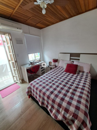 Imagem Casa com 2 Quartos à Venda, 85 m² Imagem Casa com 2 Quartos à Venda, 85 m²