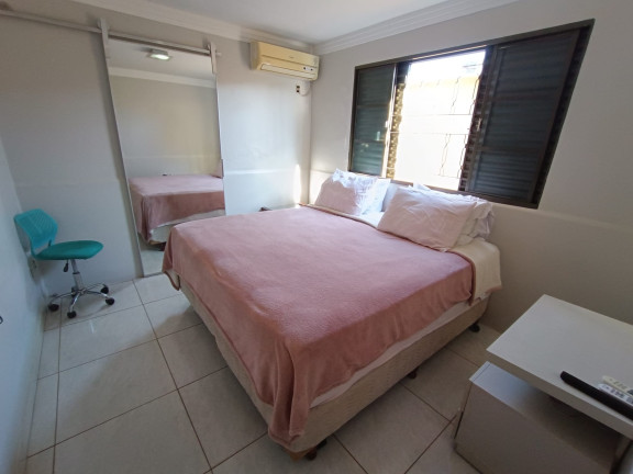Imagem Casa com 3 Quartos à Venda, 212 m² em Parque Flamboyant - Aparecida De Goiania Imagem Casa com 3 Quartos à Venda, 212 m² em Parque Flamboyant - Aparecida De Goiania