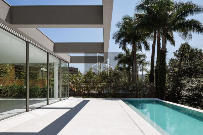 Imagem Casa com 5 Quartos à Venda, 1.100 m² em Tamboré - Santana De Parnaíba Imagem Casa com 5 Quartos à Venda, 1.100 m² em Tamboré - Santana De Parnaíba