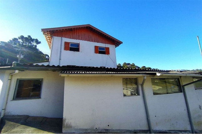Imagem Casa com 4 Quartos à Venda, em Campos Do Jordão - Campos Do Jordão Imagem Casa com 4 Quartos à Venda, em Campos Do Jordão - Campos Do Jordão