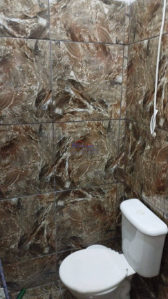 Imagem Casa com 3 Quartos à Venda, 240 m² em Jardim Cumbica - Guarulhos
