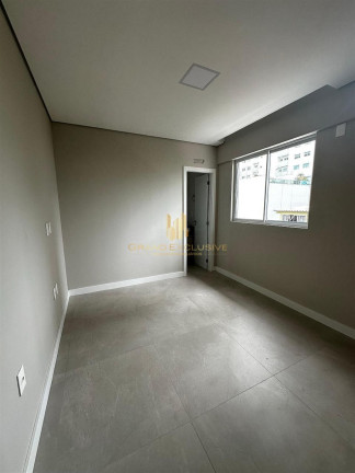 Imagem Apartamento com 2 Quartos à Venda, 93 m² em Centro - Balneário Camboriú