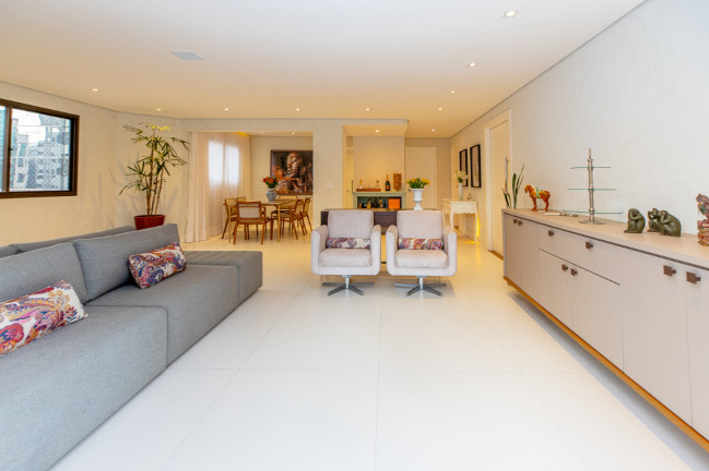 Imagem Apartamento com 4 Quartos à Venda, 197 m² em Jardim Europa - São Paulo