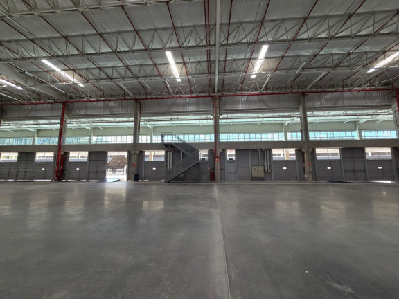 Imagem Imóvel para Alugar, 2.451 m² em Quinhaú - Embu Das Artes Imagem Imóvel para Alugar, 2.451 m² em Quinhaú - Embu Das Artes