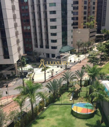 Imagem Imóvel com 4 Quartos à Venda, 236 m² em Belvedere - Belo Horizonte Imagem Imóvel com 4 Quartos à Venda, 236 m² em Belvedere - Belo Horizonte