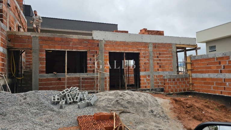 Imagem Casa com 3 Quartos à Venda, 98 m² em Jardim Jaraguá - Atibaia Imagem Casa com 3 Quartos à Venda, 98 m² em Jardim Jaraguá - Atibaia