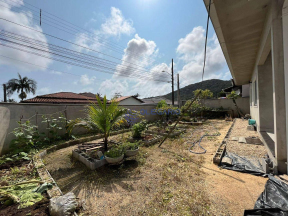 Imagem Casa com 3 Quartos à Venda, 145 m² em Armação - Penha Imagem Casa com 3 Quartos à Venda, 145 m² em Armação - Penha
