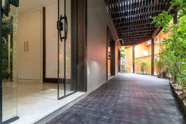 Imagem Casa com 5 Quartos à Venda, 384 m² em São Conrado - Rio De Janeiro Imagem Casa com 5 Quartos à Venda, 384 m² em São Conrado - Rio De Janeiro