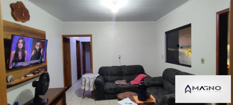 Imagem Casa com 4 Quartos à Venda, 366 m² em Santos Dumont - Cascavel