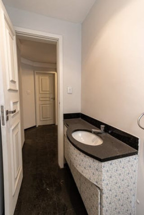 Imagem Imóvel com 4 Quartos à Venda, 240 m² em Santa Cecilia - São Paulo Imagem Imóvel com 4 Quartos à Venda, 240 m² em Santa Cecilia - São Paulo