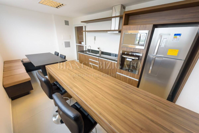 Imagem Apartamento com 1 Quarto à Venda, 17 m² em Prado Velho - Curitiba Imagem Apartamento com 1 Quarto à Venda, 17 m² em Prado Velho - Curitiba