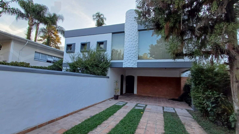 Imagem Casa com 3 Quartos à Venda, 220 m² em Jardim Marajoara - São Paulo Imagem Casa com 3 Quartos à Venda, 220 m² em Jardim Marajoara - São Paulo