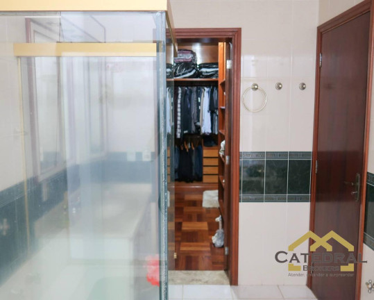 Imagem Casa com 4 Quartos para Alugar, 232 m² em Caxambu - Jundiaí