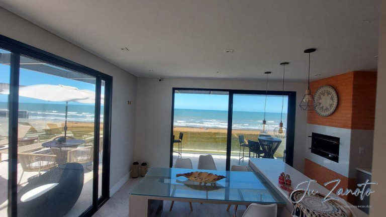 Imagem Casa com 7 Quartos à Venda, 500 m² em Brejatuba - Guaratuba Imagem Casa com 7 Quartos à Venda, 500 m² em Brejatuba - Guaratuba