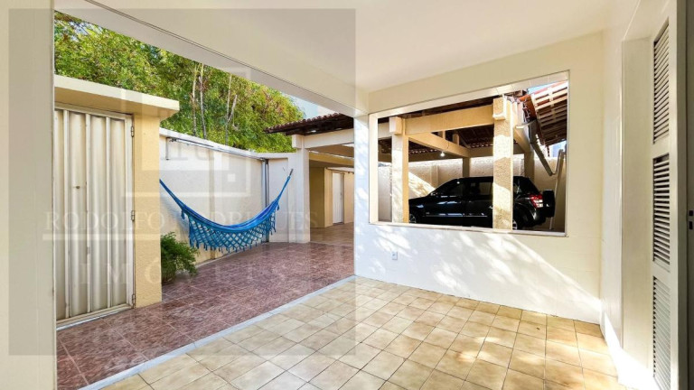 Imagem Casa com 3 Quartos à Venda, 210 m² em álvaro Weyne - Fortaleza