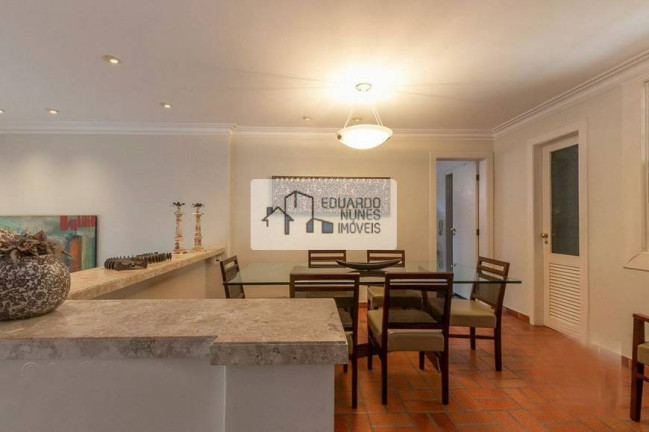 Imagem Casa com 4 Quartos à Venda, 570 m² em Santa Lúcia - Belo Horizonte Imagem Casa com 4 Quartos à Venda, 570 m² em Santa Lúcia - Belo Horizonte