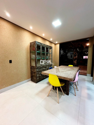 Imagem Casa com 5 Quartos à Venda, 600 m² em Vicente Pires - Brasília Imagem Casa com 5 Quartos à Venda, 600 m² em Vicente Pires - Brasília