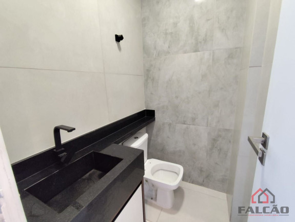Imagem Casa com 4 Quartos à Venda, 330 m² em Boqueirão - Santos
