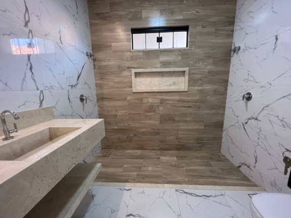 Imagem Casa com 3 Quartos à Venda, 158 m² em Jardins Bolonha - Senador Canedo Imagem Casa com 3 Quartos à Venda, 158 m² em Jardins Bolonha - Senador Canedo