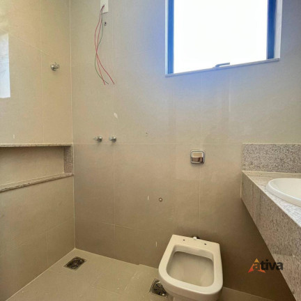 Imagem Apartamento com 3 Quartos à Venda, 135 m² Imagem Apartamento com 3 Quartos à Venda, 135 m²