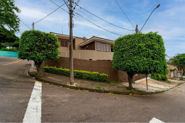 Imagem Casa com 4 Quartos à Venda, 277 m² em Jardim América - Jundiaí Imagem Casa com 4 Quartos à Venda, 277 m² em Jardim América - Jundiaí