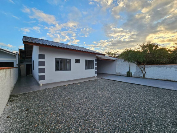 Imagem Casa com 2 Quartos à Venda, 90 m² em Centro - Balneário Barra Do Sul Imagem Casa com 2 Quartos à Venda, 90 m² em Centro - Balneário Barra Do Sul