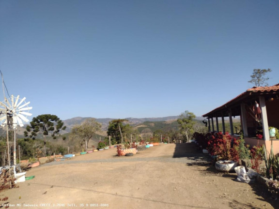 Imagem Chácara com 3 Quartos à Venda, 23.900 m² em Zona Rural - Caldas Imagem Chácara com 3 Quartos à Venda, 23.900 m² em Zona Rural - Caldas