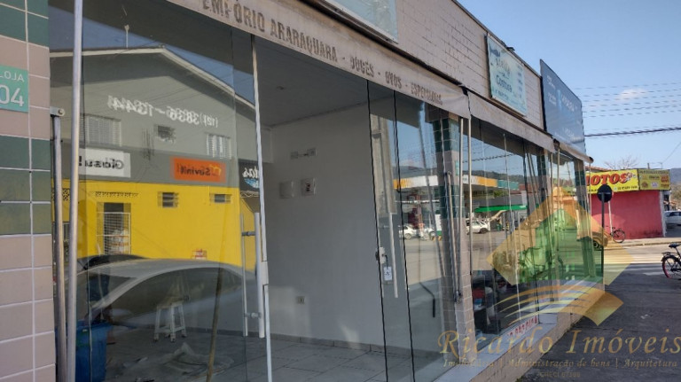 Imagem Casa com 3 Quartos à Venda, 200 m² em Centro - Ubatuba