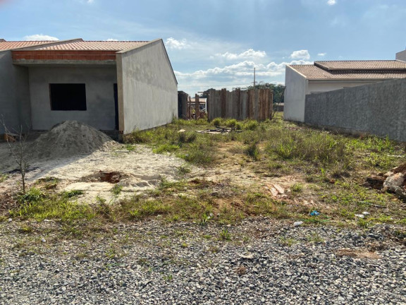Terreno à Venda, 240 m² em Porto Grande - Araquari